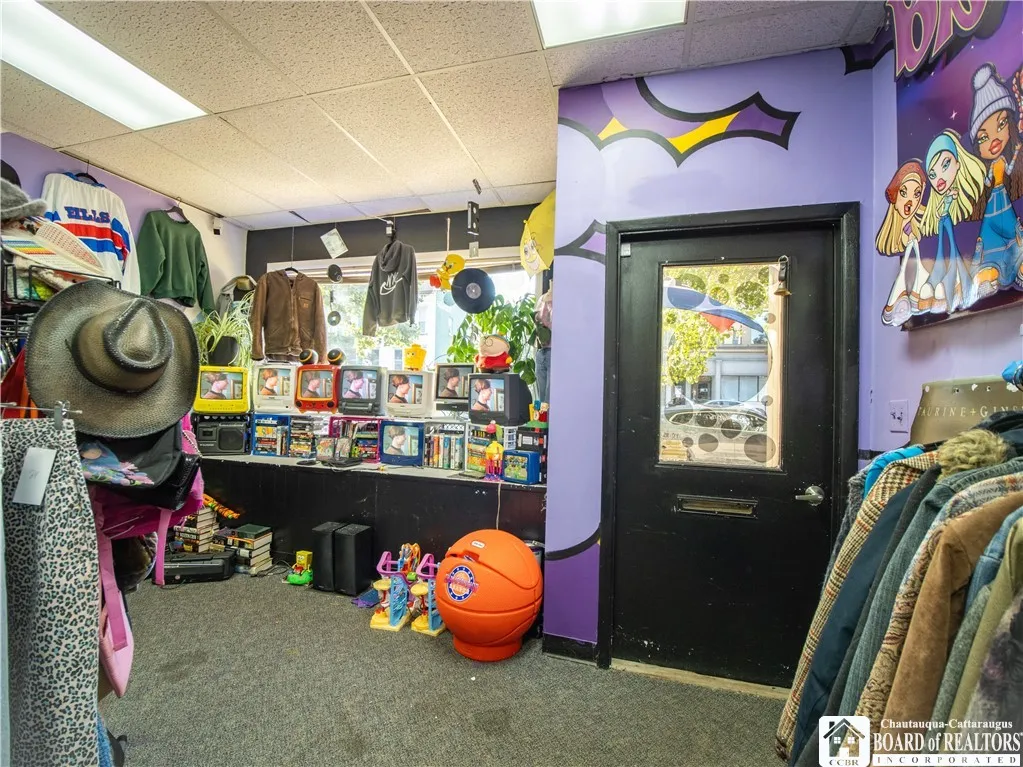 38-42 West Main Street, Pomfret, New York 14063, Pomfret, New York 14063, 3 Bedrooms Bedrooms, ,Multi Family,For Sale,38-42 West Main Street, Pomfret, New York 14063,0,R1644272