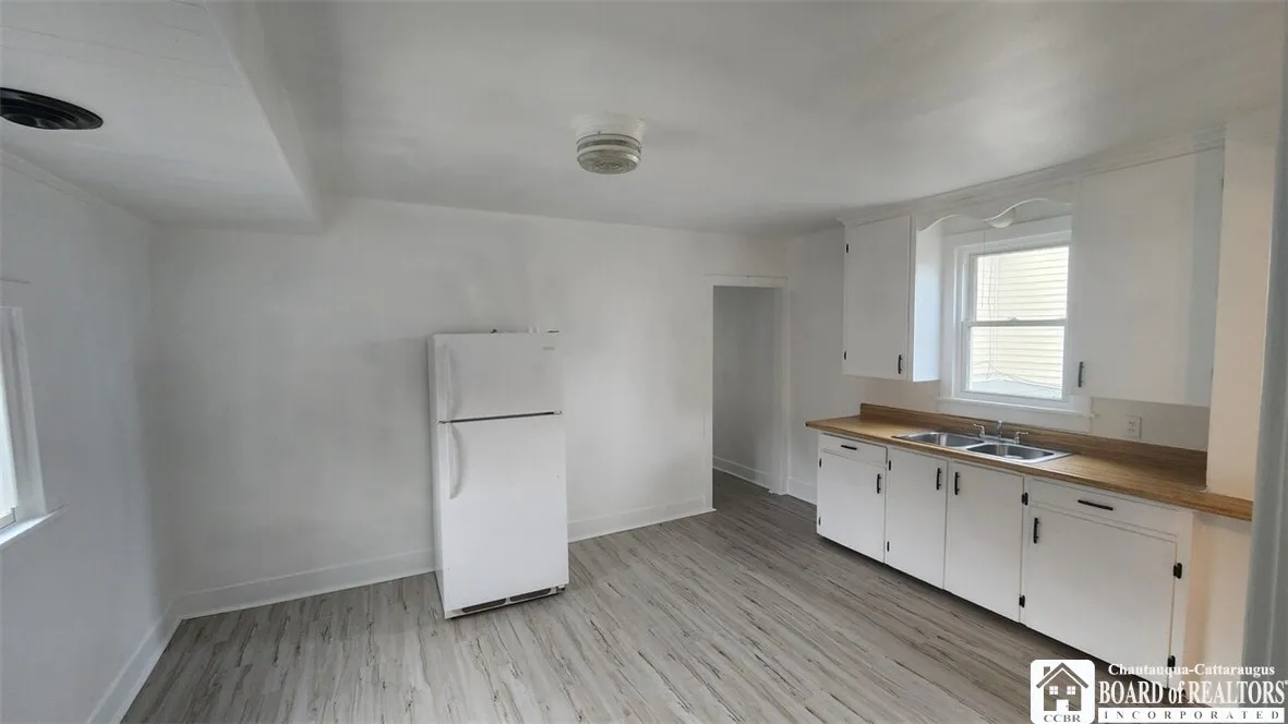 38-42 West Main Street, Pomfret, New York 14063, Pomfret, New York 14063, 3 Bedrooms Bedrooms, ,Multi Family,For Sale,38-42 West Main Street, Pomfret, New York 14063,0,R1644272