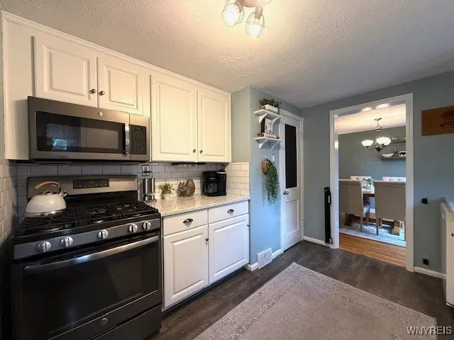 117 Old Colony Avenue, Tonawanda, New York 14150, Tonawanda, New York 14150, 3 Bedrooms Bedrooms, 6 Rooms Rooms,2 BathroomsBathrooms,Residential,For Sale,117 Old Colony Avenue, Tonawanda, New York 14150,0,B1644789