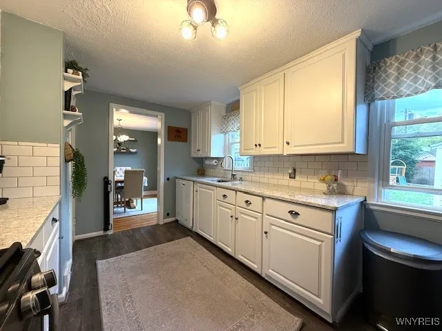 117 Old Colony Avenue, Tonawanda, New York 14150, Tonawanda, New York 14150, 3 Bedrooms Bedrooms, 6 Rooms Rooms,2 BathroomsBathrooms,Residential,For Sale,117 Old Colony Avenue, Tonawanda, New York 14150,0,B1644789