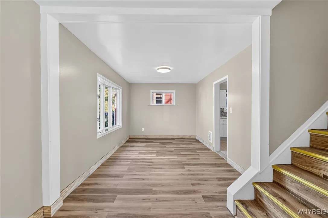 689 Longmeadow Road, Amherst, New York 14226, Amherst, New York 14226, 3 Bedrooms Bedrooms, 8 Rooms Rooms,2 BathroomsBathrooms,Residential,For Sale,689 Longmeadow Road, Amherst, New York 14226,0,B1644771