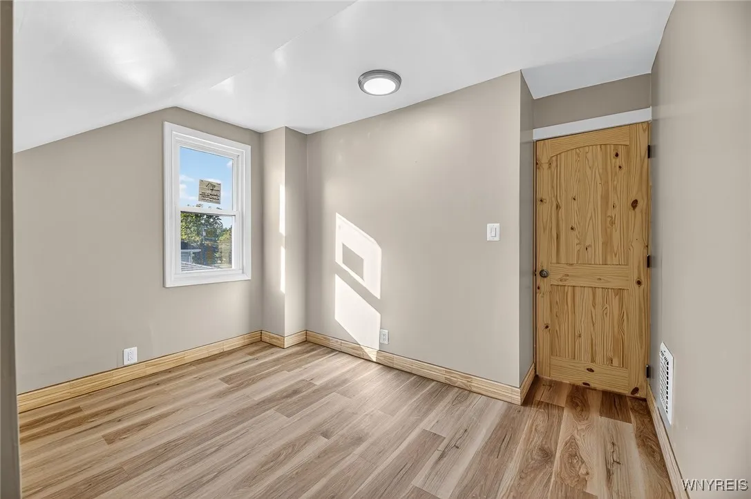689 Longmeadow Road, Amherst, New York 14226, Amherst, New York 14226, 3 Bedrooms Bedrooms, 8 Rooms Rooms,2 BathroomsBathrooms,Residential,For Sale,689 Longmeadow Road, Amherst, New York 14226,0,B1644771