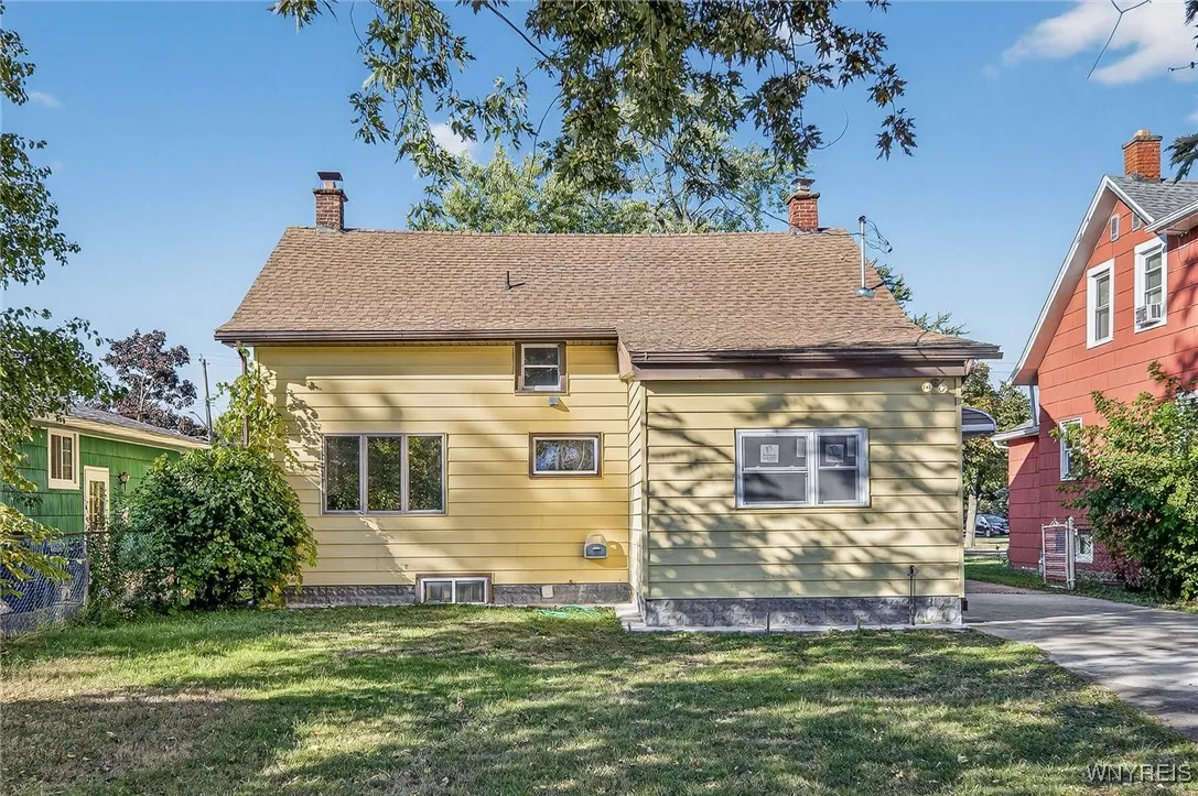 689 Longmeadow Road, Amherst, New York 14226, Amherst, New York 14226, 3 Bedrooms Bedrooms, 8 Rooms Rooms,2 BathroomsBathrooms,Residential,For Sale,689 Longmeadow Road, Amherst, New York 14226,0,B1644771