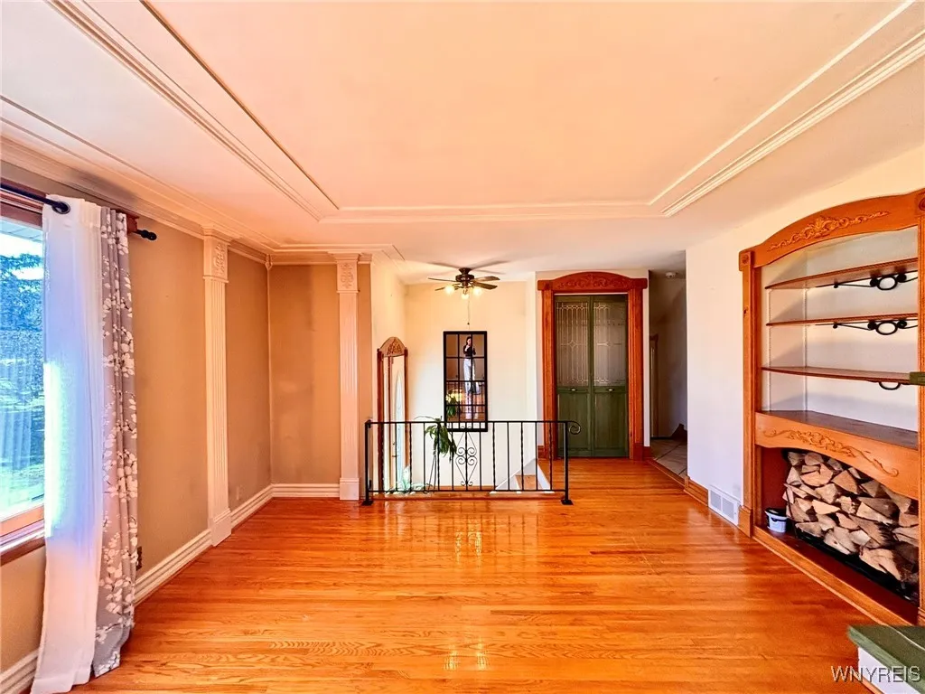 1700 Southwestern Boulevard, West Seneca, New York, West Seneca, New York 14224, 3 Bedrooms Bedrooms, 9 Rooms Rooms,1 BathroomBathrooms,Residential,For Sale,1700 Southwestern Boulevard, West Seneca, New York,0,B1644483