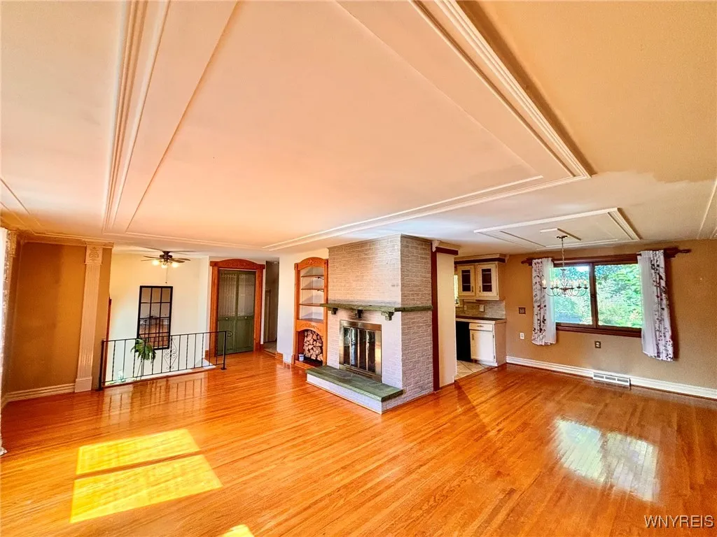 1700 Southwestern Boulevard, West Seneca, New York, West Seneca, New York 14224, 3 Bedrooms Bedrooms, 9 Rooms Rooms,1 BathroomBathrooms,Residential,For Sale,1700 Southwestern Boulevard, West Seneca, New York,0,B1644483