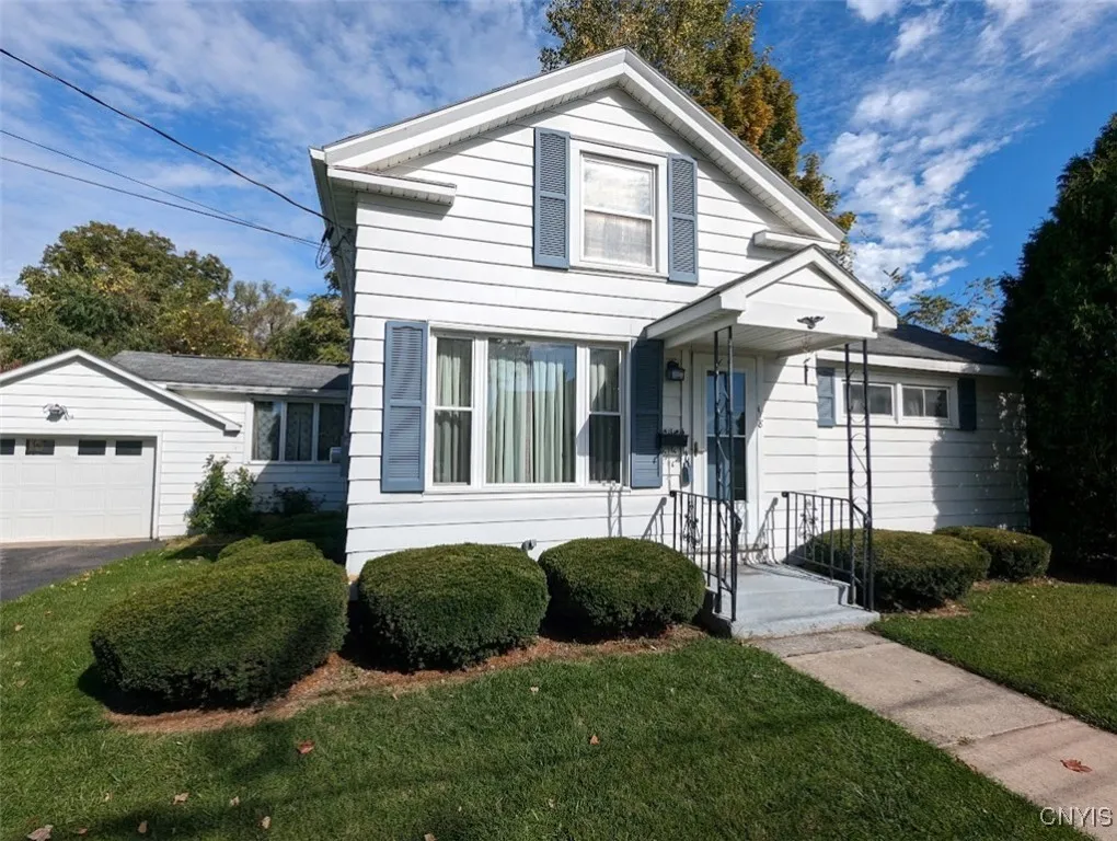 118 Macarthur Place, Lenox, New York 13032, Lenox, New York 13032, 3 Bedrooms Bedrooms, 5 Rooms Rooms,1 BathroomBathrooms,Residential,For Sale,118 Macarthur Place, Lenox, New York 13032,0,S1642022