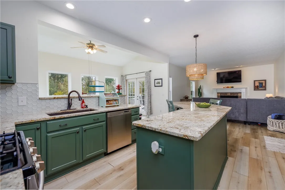 1132 Belmont Drive, Farmington, New York 14425, Farmington, New York 14425, 4 Bedrooms Bedrooms, 8 Rooms Rooms,2 BathroomsBathrooms,Residential,For Sale,1132 Belmont Drive, Farmington, New York 14425,0,R1643920