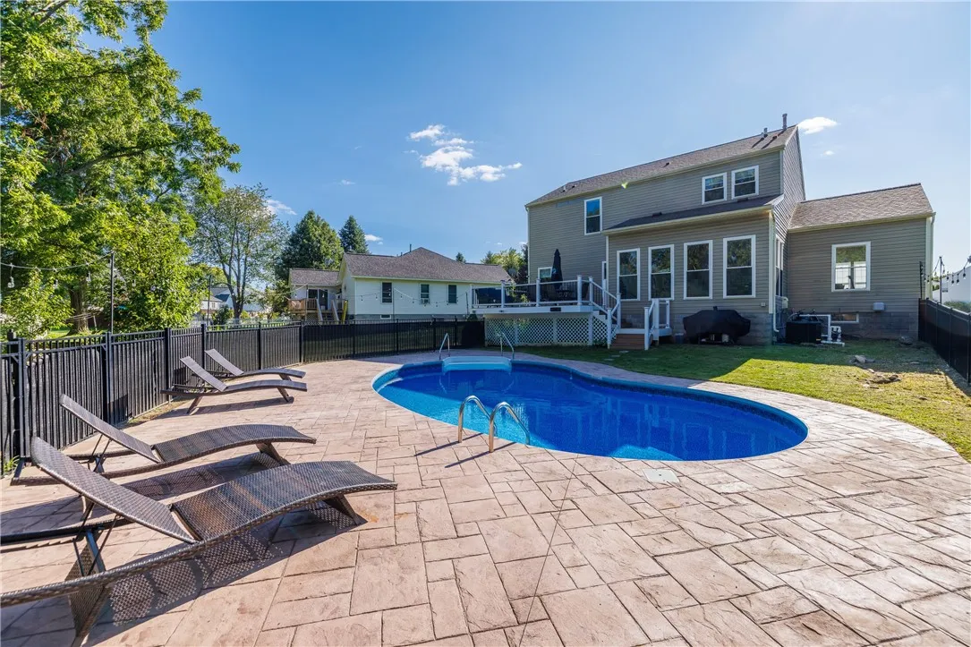 1132 Belmont Drive, Farmington, New York 14425, Farmington, New York 14425, 4 Bedrooms Bedrooms, 8 Rooms Rooms,2 BathroomsBathrooms,Residential,For Sale,1132 Belmont Drive, Farmington, New York 14425,0,R1643920