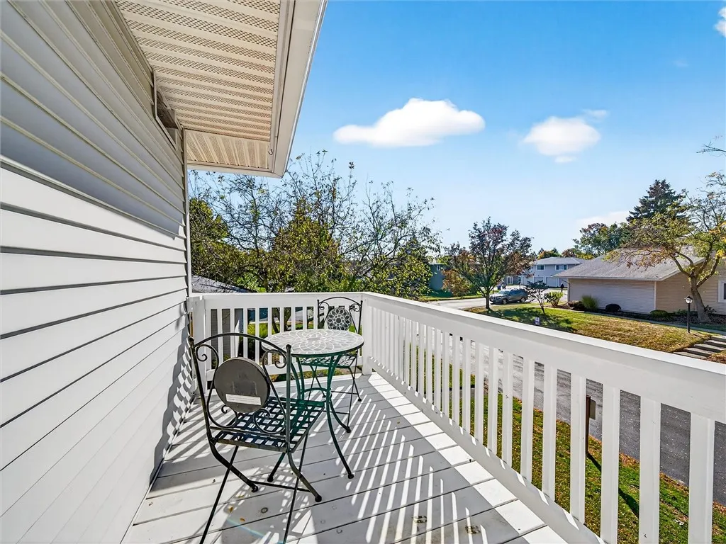 478 Eastbrooke Lane, Brighton, New York 14618, Brighton, New York 14618, 2 Bedrooms Bedrooms, 4 Rooms Rooms,1 BathroomBathrooms,Residential,For Sale,478 Eastbrooke Lane, Brighton, New York 14618,0,R1644404