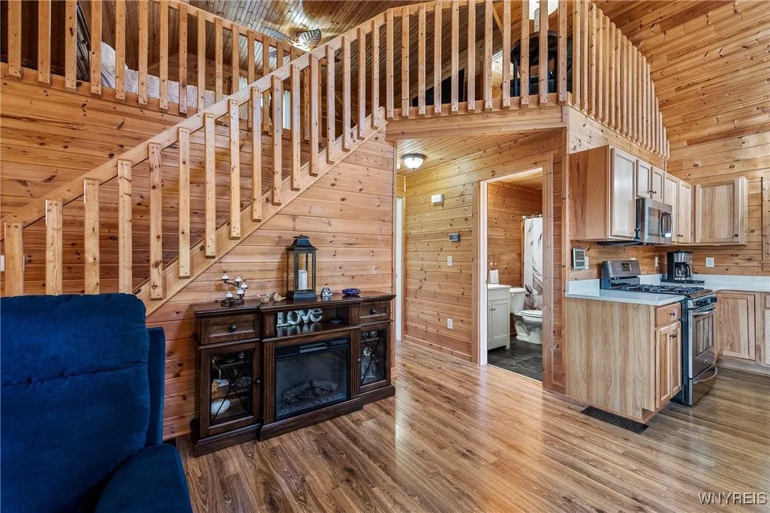 3301 Hess Road, Newfane, New York 14094, Newfane, New York 14094, 3 Bedrooms Bedrooms, 5 Rooms Rooms,2 BathroomsBathrooms,Residential,For Sale,3301 Hess Road, Newfane, New York 14094,0,B1644543