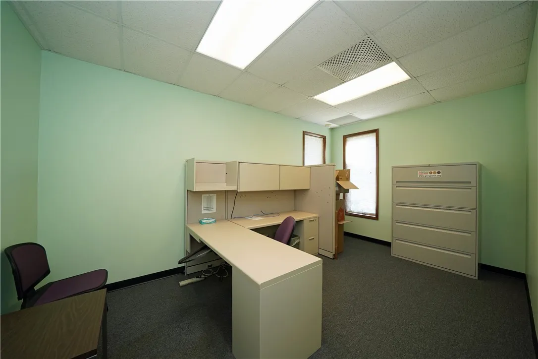 Large Private Office