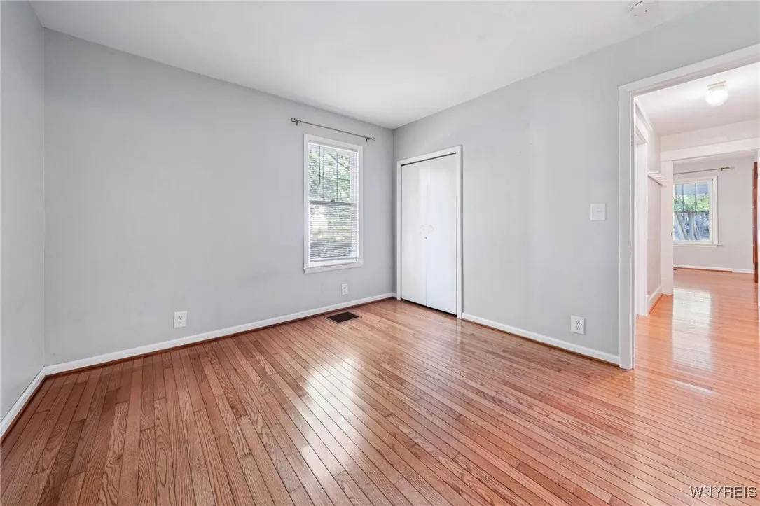 424 Linden Ave, Aurora, New York 14052, Aurora, New York 14052, 4 Bedrooms Bedrooms, 8 Rooms Rooms,2 BathroomsBathrooms,Residential,For Sale,424 Linden Ave, Aurora, New York 14052,0,B1644194