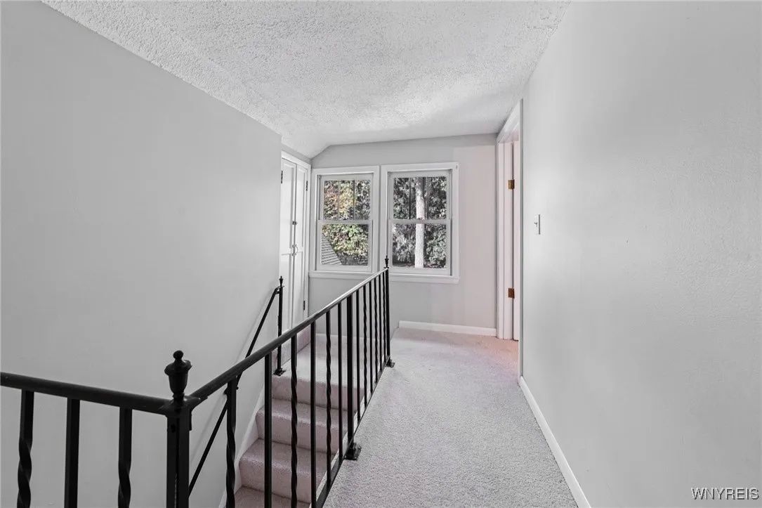 424 Linden Ave, Aurora, New York 14052, Aurora, New York 14052, 4 Bedrooms Bedrooms, 8 Rooms Rooms,2 BathroomsBathrooms,Residential,For Sale,424 Linden Ave, Aurora, New York 14052,0,B1644194