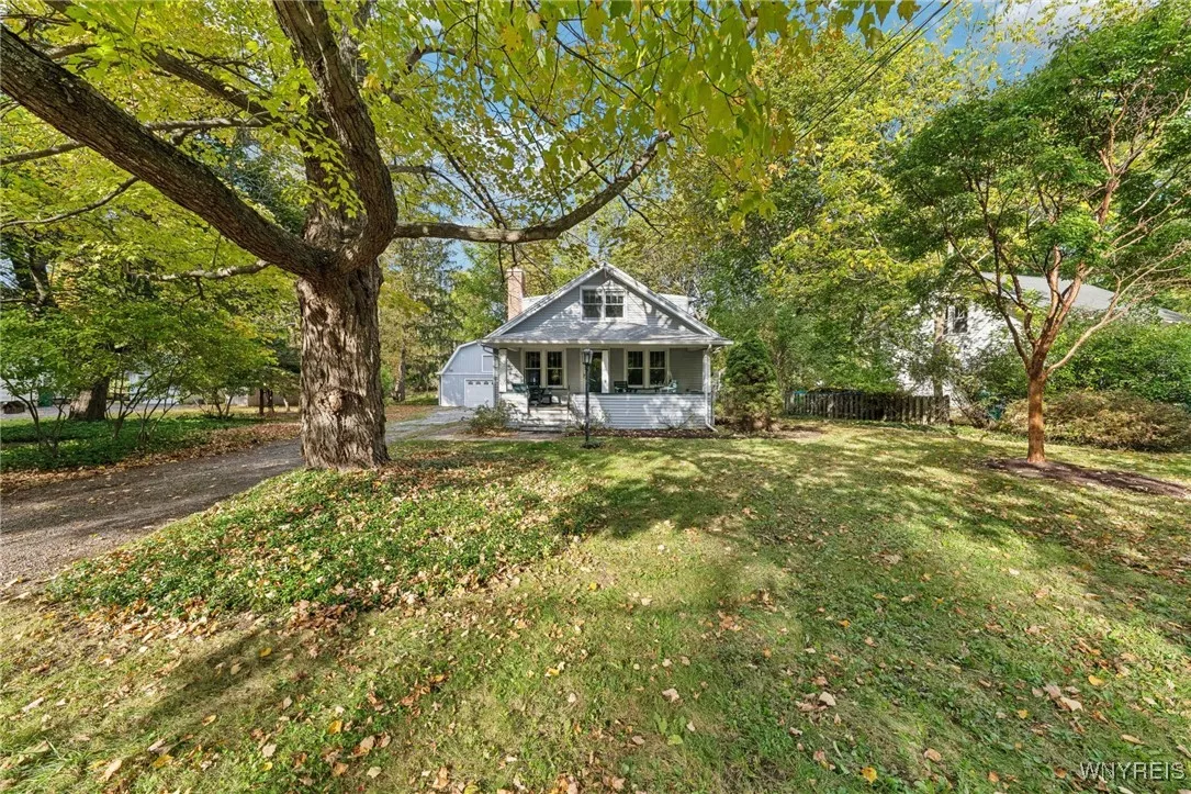 424 Linden Ave, Aurora, New York 14052, Aurora, New York 14052, 4 Bedrooms Bedrooms, 8 Rooms Rooms,2 BathroomsBathrooms,Residential,For Sale,424 Linden Ave, Aurora, New York 14052,0,B1644194