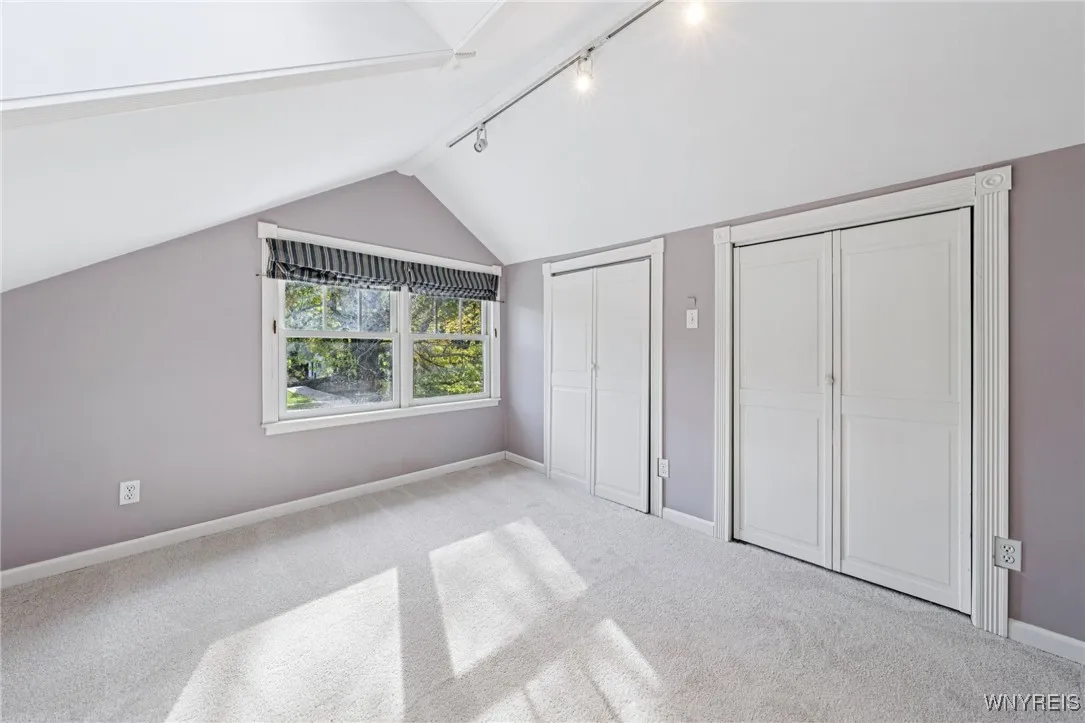 424 Linden Ave, Aurora, New York 14052, Aurora, New York 14052, 4 Bedrooms Bedrooms, 8 Rooms Rooms,2 BathroomsBathrooms,Residential,For Sale,424 Linden Ave, Aurora, New York 14052,0,B1644194