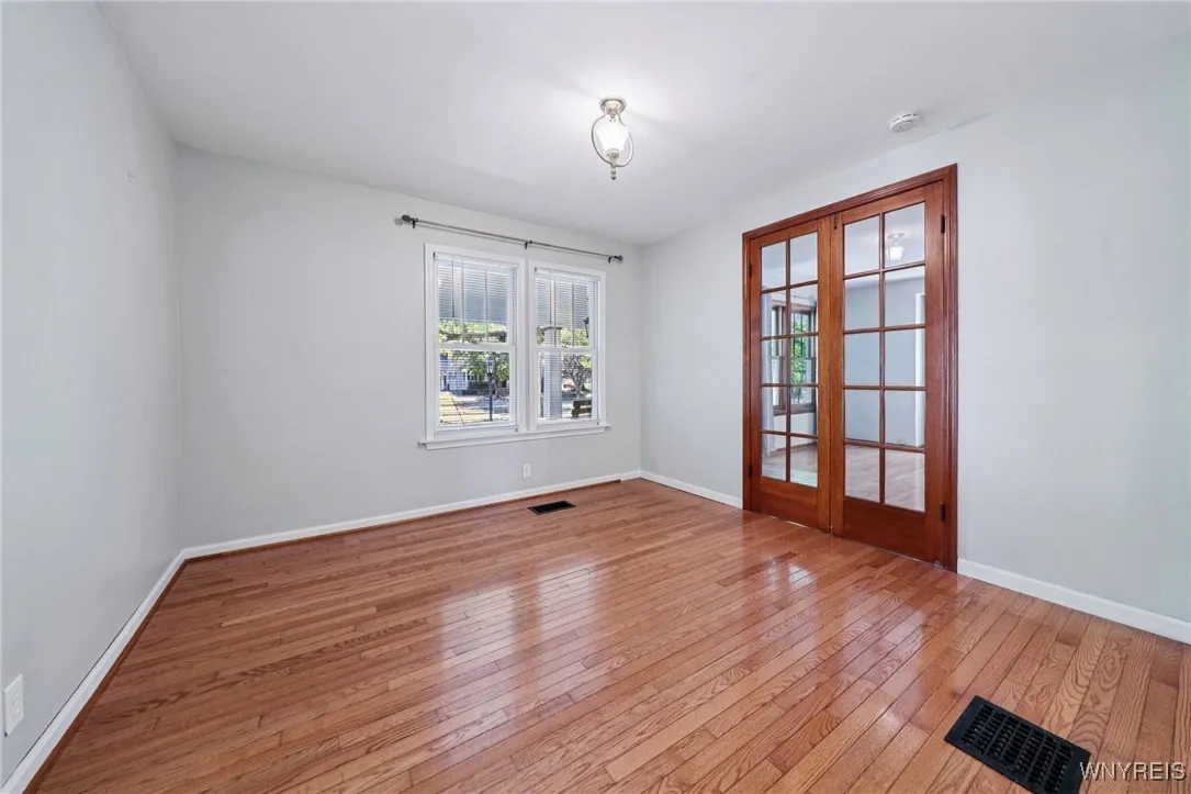 424 Linden Ave, Aurora, New York 14052, Aurora, New York 14052, 4 Bedrooms Bedrooms, 8 Rooms Rooms,2 BathroomsBathrooms,Residential,For Sale,424 Linden Ave, Aurora, New York 14052,0,B1644194