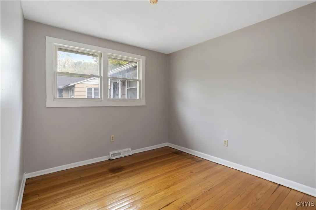 Bedroom #1