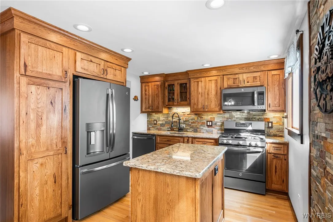 763 Fairmont Avenue, North Tonawanda, New York 141, North Tonawanda, New York 14120, 4 Bedrooms Bedrooms, 8 Rooms Rooms,2 BathroomsBathrooms,Residential,For Sale,763 Fairmont Avenue, North Tonawanda, New York 141,0,B1644920