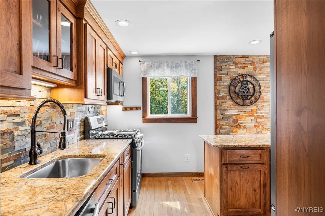 763 Fairmont Avenue, North Tonawanda, New York 141, North Tonawanda, New York 14120, 4 Bedrooms Bedrooms, 8 Rooms Rooms,2 BathroomsBathrooms,Residential,For Sale,763 Fairmont Avenue, North Tonawanda, New York 141,0,B1644920