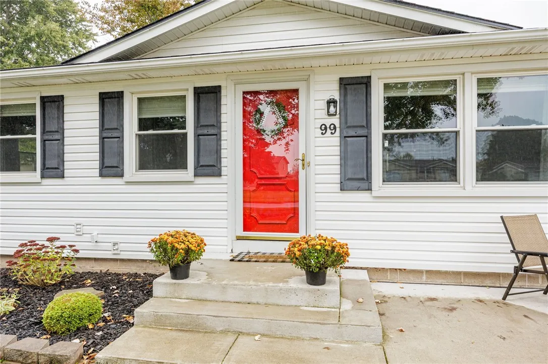 99 Larkins Crossing, Greece, New York 14612, Greece, New York 14612, 2 Bedrooms Bedrooms, 7 Rooms Rooms,2 BathroomsBathrooms,Residential,For Sale,99 Larkins Crossing, Greece, New York 14612,0,R1644573