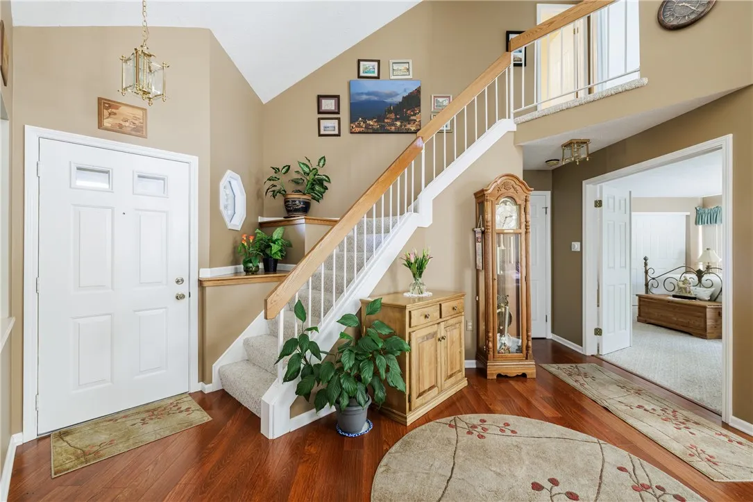 36 Wood Run Commons, Greece, New York 14612, Greece, New York 14612, 2 Bedrooms Bedrooms, 5 Rooms Rooms,2 BathroomsBathrooms,Residential,For Sale,36 Wood Run Commons, Greece, New York 14612,0,R1643944
