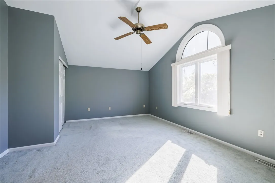 36 Wood Run Commons, Greece, New York 14612, Greece, New York 14612, 2 Bedrooms Bedrooms, 5 Rooms Rooms,2 BathroomsBathrooms,Residential,For Sale,36 Wood Run Commons, Greece, New York 14612,0,R1643944