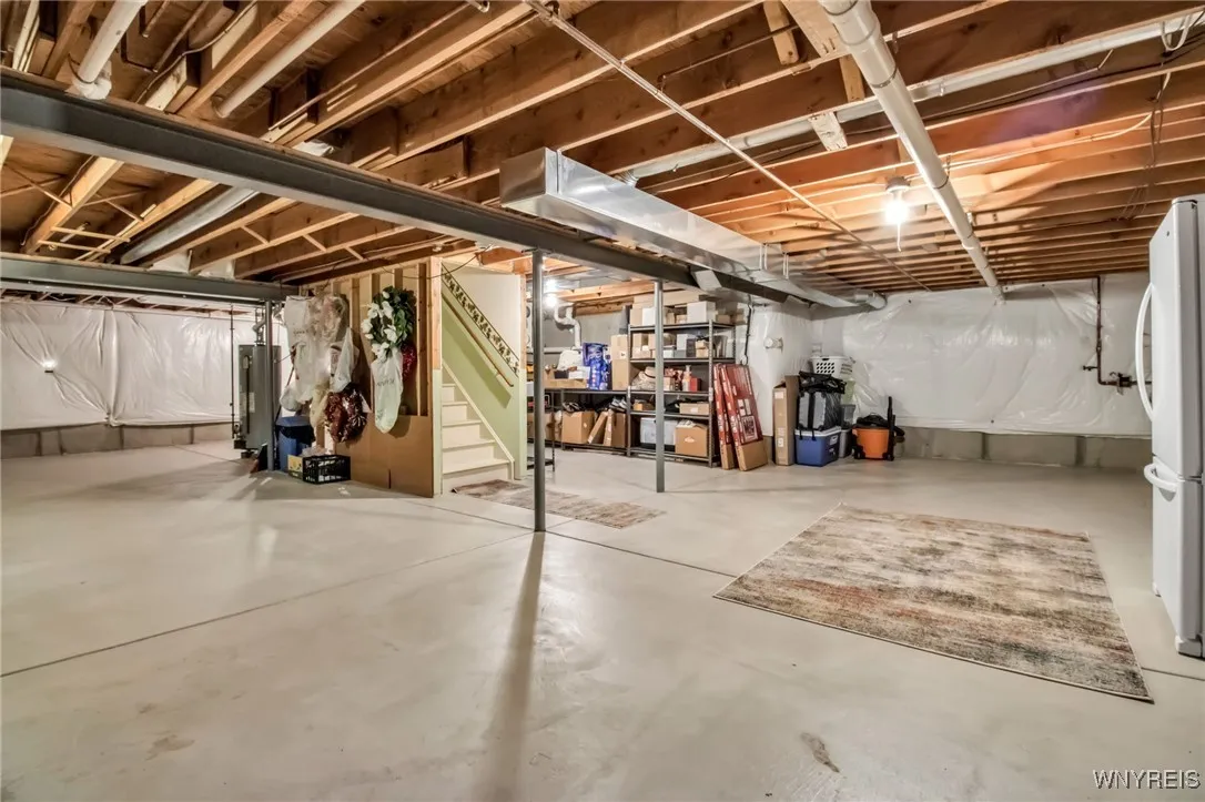 11 Hedge Lane, Lancaster, New York 14086, Lancaster, New York 14086, 2 Bedrooms Bedrooms, 9 Rooms Rooms,2 BathroomsBathrooms,Residential,For Sale,11 Hedge Lane, Lancaster, New York 14086,0,B1643847