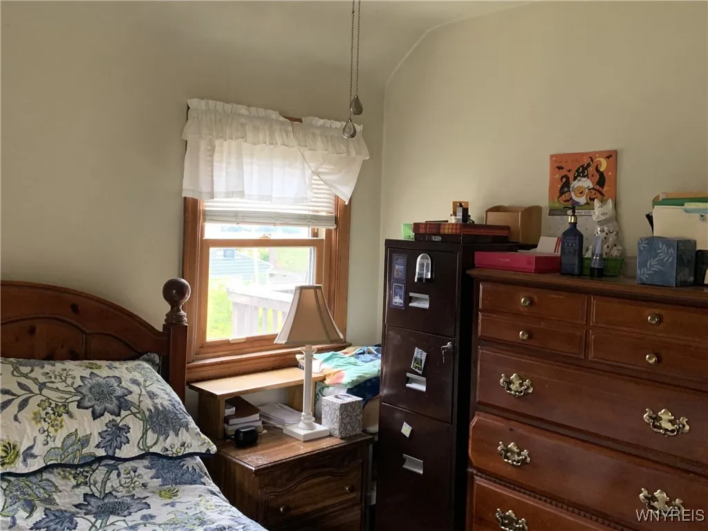 1291 Bullis Road, Elma, New York 14059, Elma, New York 14059, 2 Bedrooms Bedrooms, 5 Rooms Rooms,1 BathroomBathrooms,Residential,For Sale,1291 Bullis Road, Elma, New York 14059,0,B1644907