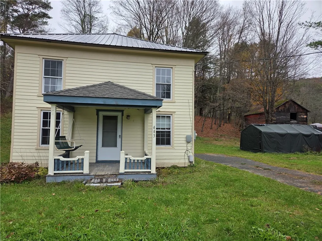 443 Co Hwy 40, Worcester, New York 12197, Worcester, New York 12197, 3 Bedroom Bedrooms, 8 Room Rooms,1 BathroomBathrooms,Residential,For Sale,443 Co Hwy 40, Worcester, New York 12197,0,R1644868