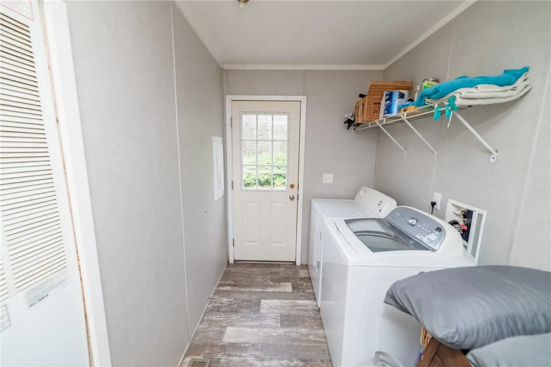 17 Billy Goat Hill Road, Sanford, New York 13865, Sanford, New York 13865, 3 Bedrooms Bedrooms, 6 Rooms Rooms,2 BathroomsBathrooms,Residential,For Sale,17 Billy Goat Hill Road, Sanford, New York 13865,0,R1644968