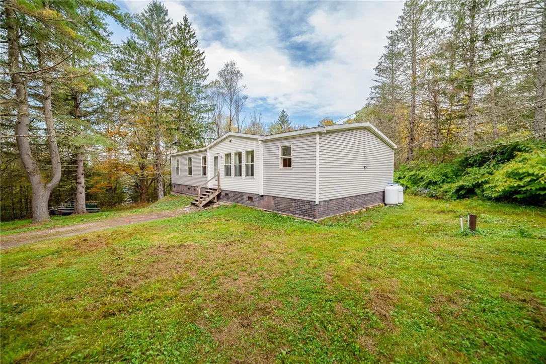 17 Billy Goat Hill Road, Sanford, New York 13865, Sanford, New York 13865, 3 Bedrooms Bedrooms, 6 Rooms Rooms,2 BathroomsBathrooms,Residential,For Sale,17 Billy Goat Hill Road, Sanford, New York 13865,0,R1644968