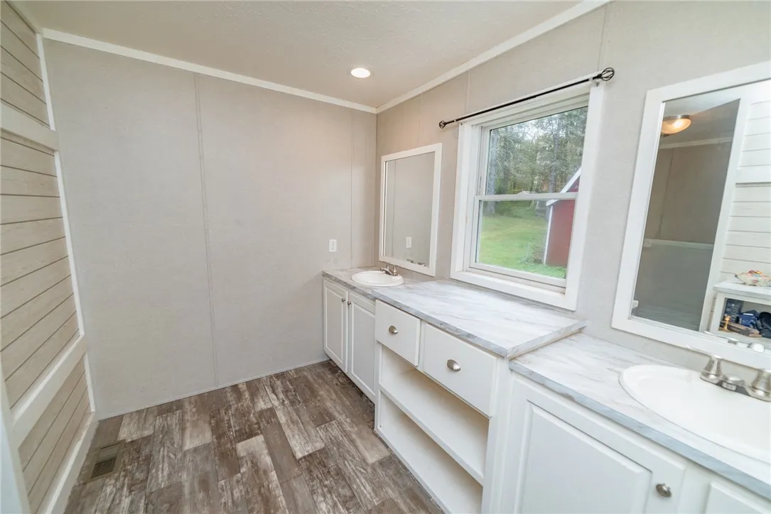 17 Billy Goat Hill Road, Sanford, New York 13865, Sanford, New York 13865, 3 Bedrooms Bedrooms, 6 Rooms Rooms,2 BathroomsBathrooms,Residential,For Sale,17 Billy Goat Hill Road, Sanford, New York 13865,0,R1644968