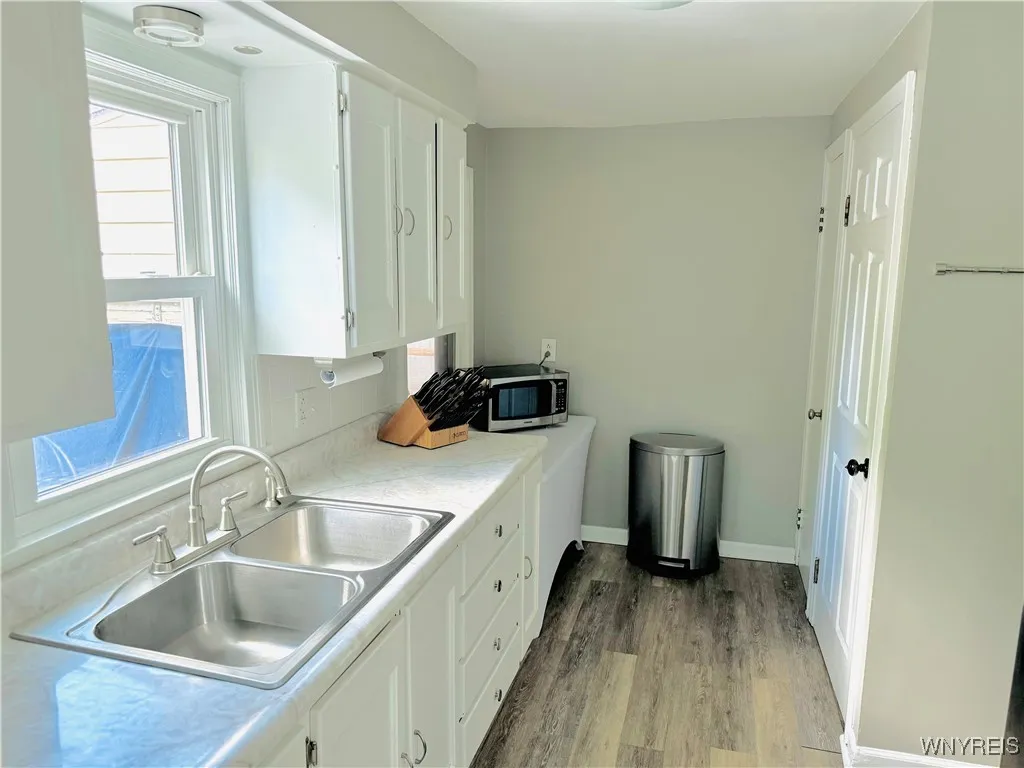 64 Gresham Drive, Amherst, New York 14226, Amherst, New York 14226, 3 Bedrooms Bedrooms, 6 Rooms Rooms,1 BathroomBathrooms,Residential,For Sale,64 Gresham Drive, Amherst, New York 14226,0,B1644869 64 Gresham Drive, Amherst, New York 14226, Amherst, New York 14226, 3 Bedrooms Bedrooms, 6 Rooms Rooms,1 BathroomBathrooms,Residential,For Sale,64 Gresham Drive, Amherst, New York 14226,0,B1644869