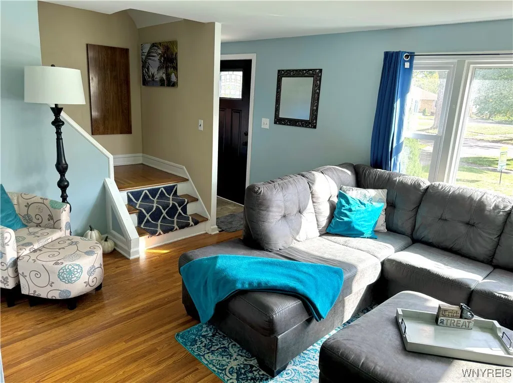64 Gresham Drive, Amherst, New York 14226, Amherst, New York 14226, 3 Bedrooms Bedrooms, 6 Rooms Rooms,1 BathroomBathrooms,Residential,For Sale,64 Gresham Drive, Amherst, New York 14226,0,B1644869