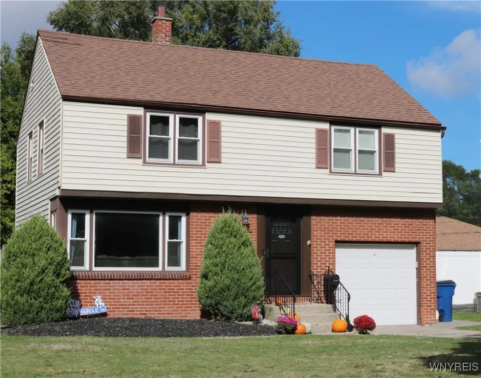 64 Gresham Drive, Amherst, New York 14226, Amherst, New York 14226, 3 Bedrooms Bedrooms, 6 Rooms Rooms,1 BathroomBathrooms,Residential,For Sale,64 Gresham Drive, Amherst, New York 14226,0,B1644869