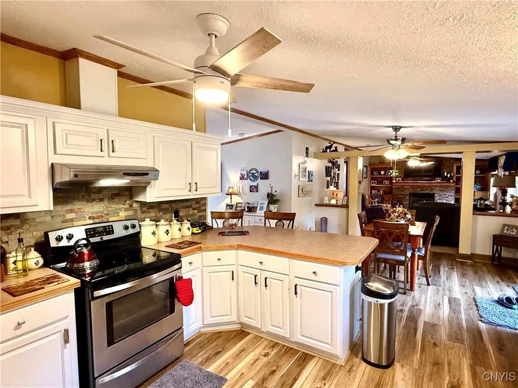 33 Sharyl Drive, Hastings, New York 13036, Hastings, New York 13036, 3 Bedrooms Bedrooms, 8 Rooms Rooms,2 BathroomsBathrooms,Residential,For Sale,33 Sharyl Drive, Hastings, New York 13036,0,S1644929