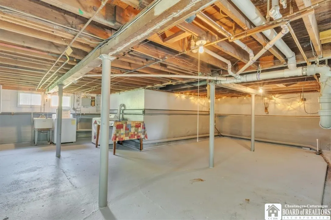 864 Ruie Road, North Tonawanda, New York 14120, North Tonawanda, New York 14120, 3 Bedrooms Bedrooms, 7 Rooms Rooms,1 BathroomBathrooms,Residential,For Sale,864 Ruie Road, North Tonawanda, New York 14120,0,R1644871