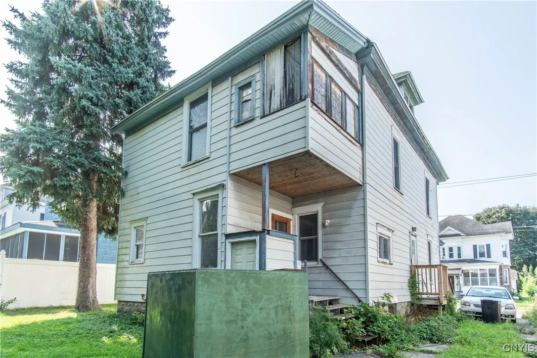 1021 Boyd Street, Watertown City, New York 13601, Watertown City, New York 13601, 4 Bedrooms Bedrooms, ,2 BathroomsBathrooms,Residential,For Sale,1021 Boyd Street, Watertown City, New York 13601,0,S1644801