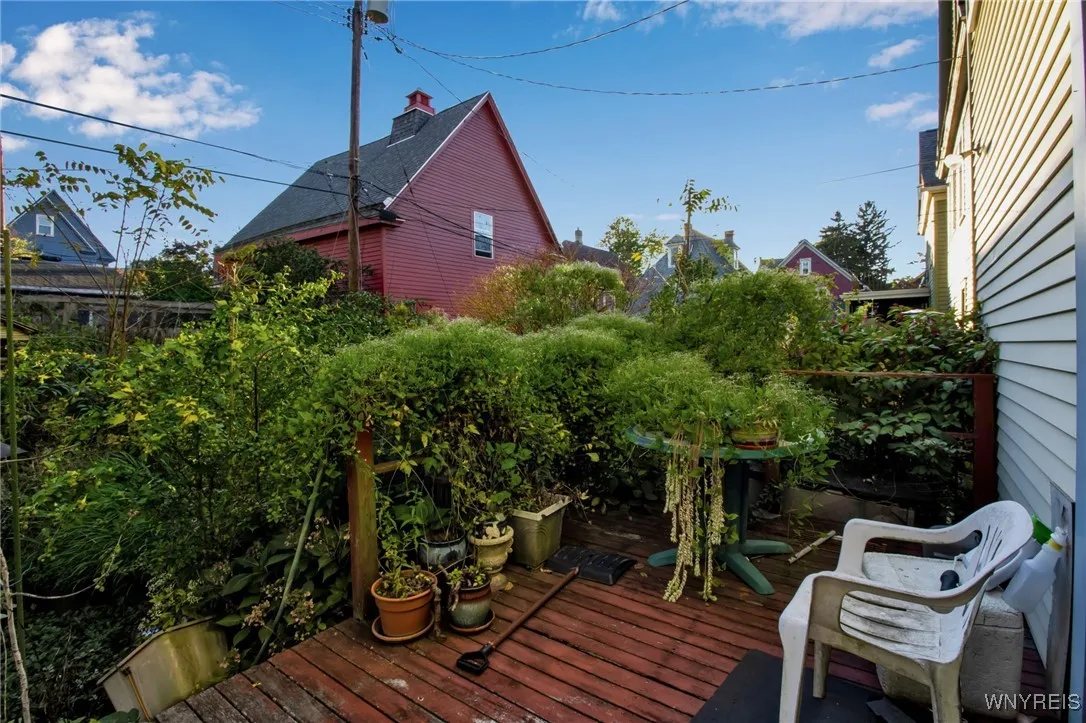 264 Highland Avenue, Buffalo, New York 14222, Buffalo, New York 14222, 4 Bedrooms Bedrooms, 10 Rooms Rooms,1 BathroomBathrooms,Residential,For Sale,264 Highland Avenue, Buffalo, New York 14222,0,B1644448