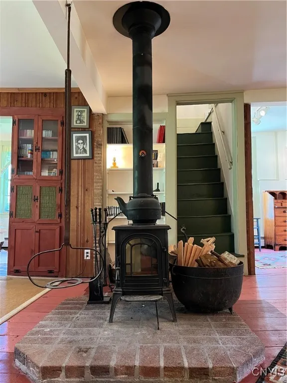 Wood Stove / Stairs to 2nd Floor