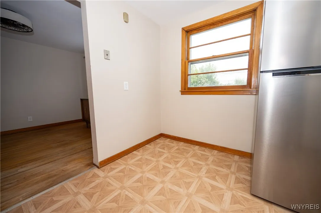 12 Gettysburg Avenue, Tonawanda, New York 14223, Tonawanda, New York 14223, 3 Bedrooms Bedrooms, 6 Rooms Rooms,1 BathroomBathrooms,Residential,For Sale,12 Gettysburg Avenue, Tonawanda, New York 14223,0,B1644734
