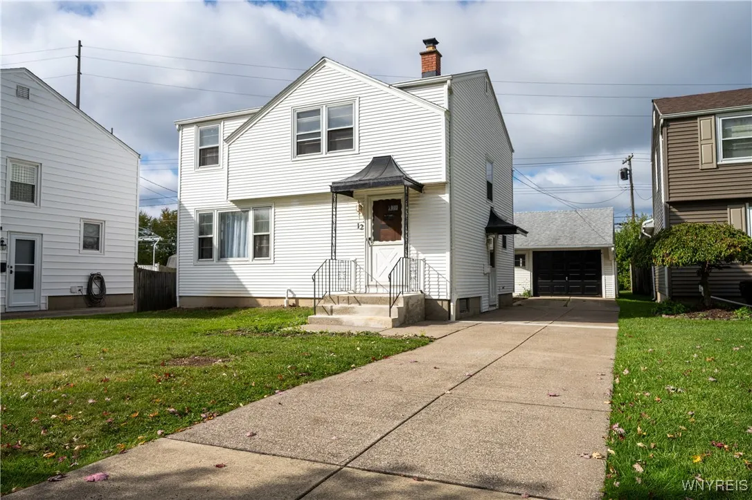 12 Gettysburg Avenue, Tonawanda, New York 14223, Tonawanda, New York 14223, 3 Bedrooms Bedrooms, 6 Rooms Rooms,1 BathroomBathrooms,Residential,For Sale,12 Gettysburg Avenue, Tonawanda, New York 14223,0,B1644734
