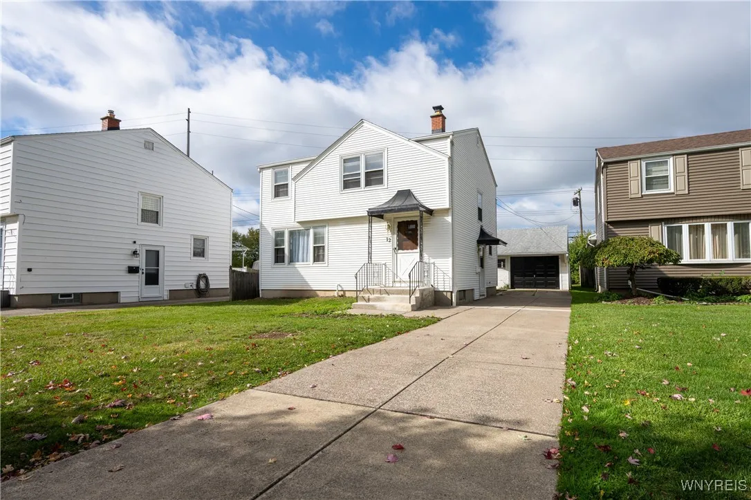 12 Gettysburg Avenue, Tonawanda, New York 14223, Tonawanda, New York 14223, 3 Bedrooms Bedrooms, 6 Rooms Rooms,1 BathroomBathrooms,Residential,For Sale,12 Gettysburg Avenue, Tonawanda, New York 14223,0,B1644734