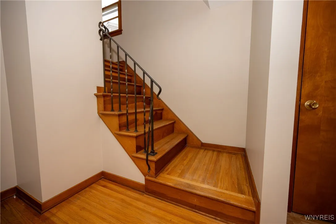 12 Gettysburg Avenue, Tonawanda, New York 14223, Tonawanda, New York 14223, 3 Bedrooms Bedrooms, 6 Rooms Rooms,1 BathroomBathrooms,Residential,For Sale,12 Gettysburg Avenue, Tonawanda, New York 14223,0,B1644734