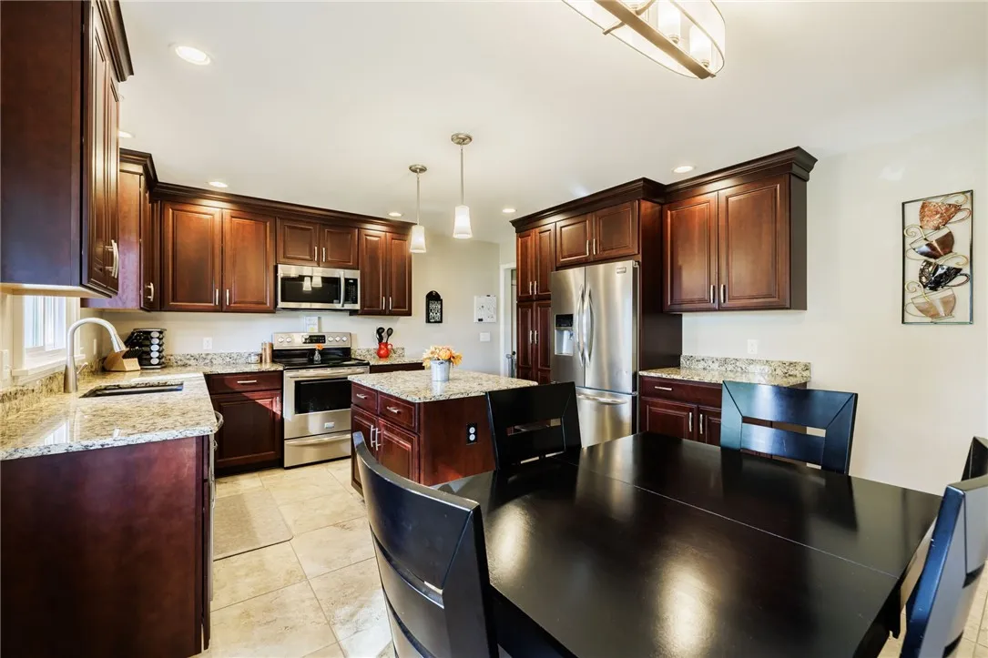 194 Mcguire Road, Greece, New York 14616, Greece, New York 14616, 3 Bedrooms Bedrooms, 5 Rooms Rooms,1 BathroomBathrooms,Residential,For Sale,194 Mcguire Road, Greece, New York 14616,0,R1643983