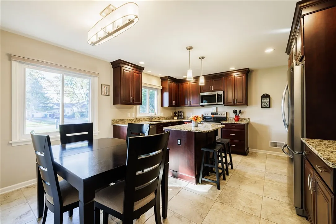 194 Mcguire Road, Greece, New York 14616, Greece, New York 14616, 3 Bedrooms Bedrooms, 5 Rooms Rooms,1 BathroomBathrooms,Residential,For Sale,194 Mcguire Road, Greece, New York 14616,0,R1643983