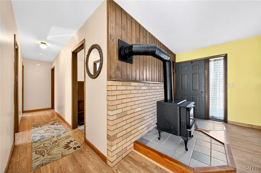 317 County Route 20, Oswego, New York 13126, Oswego, New York 13126, 3 Bedrooms Bedrooms, 6 Rooms Rooms,1 BathroomBathrooms,Residential,For Sale,317 County Route 20, Oswego, New York 13126,0,S1644344