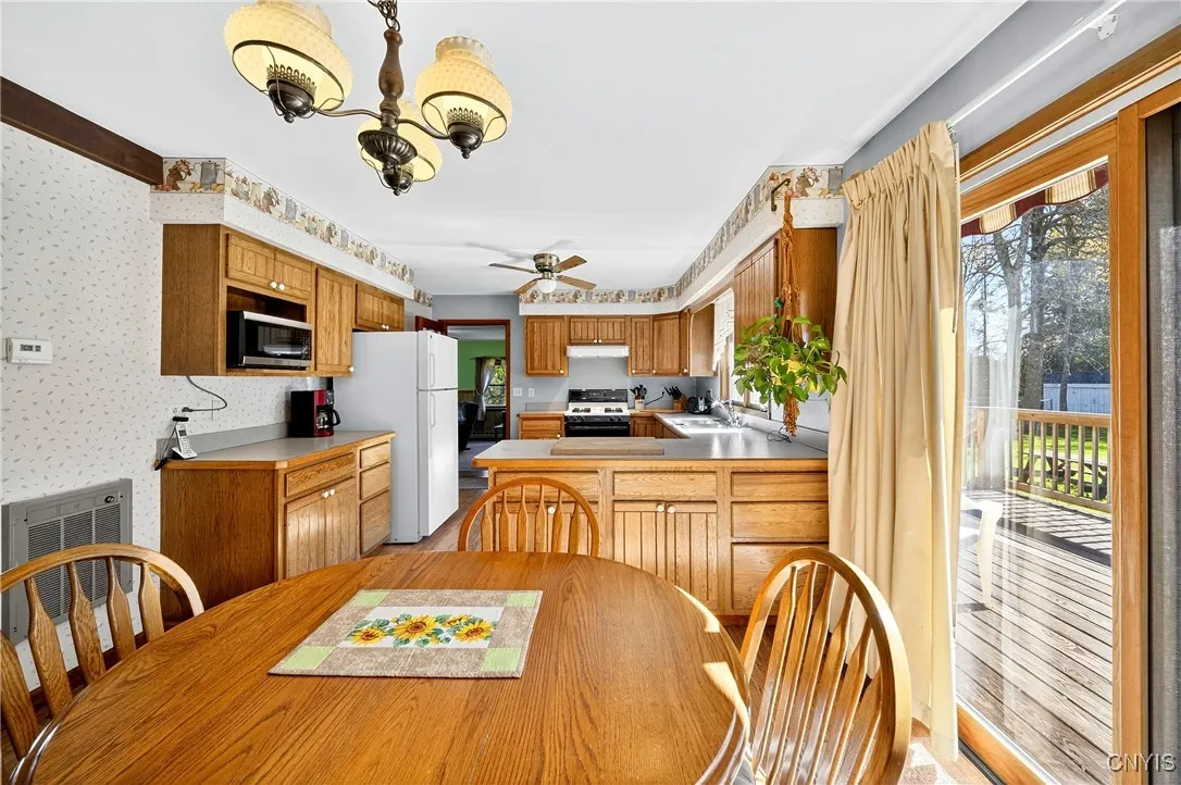 317 County Route 20, Oswego, New York 13126, Oswego, New York 13126, 3 Bedrooms Bedrooms, 6 Rooms Rooms,1 BathroomBathrooms,Residential,For Sale,317 County Route 20, Oswego, New York 13126,0,S1644344