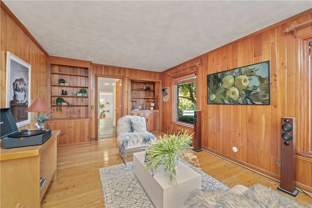 41 Old Farm Circle, Pittsford, New York 14534, Pittsford, New York 14534, 4 Bedrooms Bedrooms, 11 Rooms Rooms,3 BathroomsBathrooms,Residential,For Sale,41 Old Farm Circle, Pittsford, New York 14534,0,R1644993