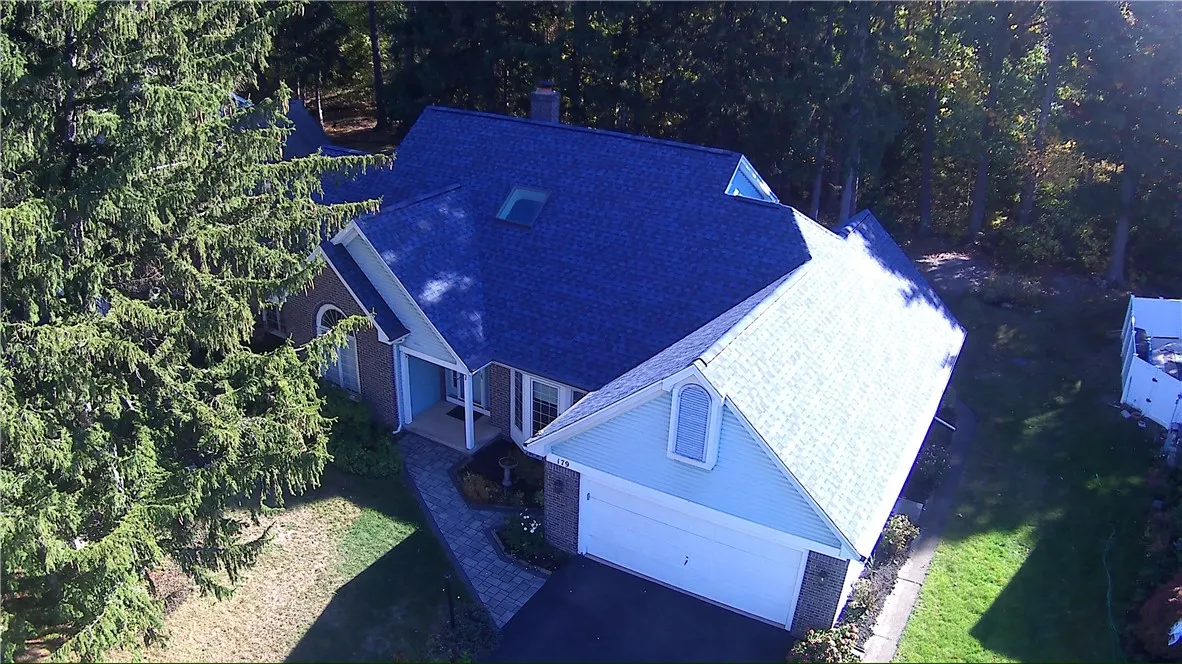 179 Kentucky Xing, Greece, New York 14612, Greece, New York 14612, 4 Bedrooms Bedrooms, 9 Rooms Rooms,3 BathroomsBathrooms,Residential,For Sale,179 Kentucky Xing, Greece, New York 14612,0,R1645002